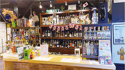 テキーラ展示・試飲カウンター